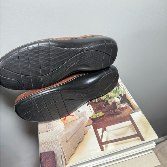 Clarks Brown Leather Women’s Loafers with Strap Detail - Picture 15 of 15